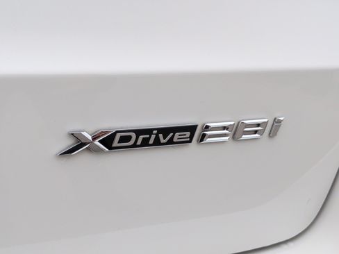 Certified 2023 BMW X1 xDrive28i w/ Convenience Package image 11
