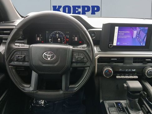 Used 2024 Toyota Tacoma SR5 AWD/4WD image 12