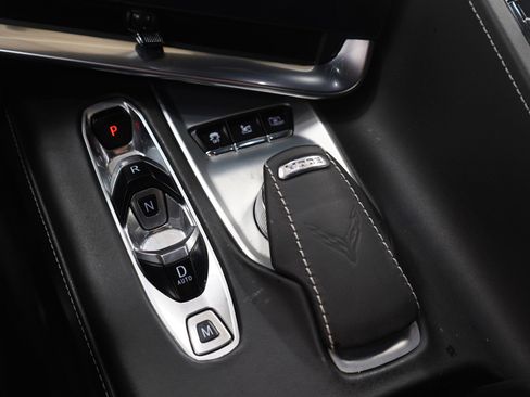 Used 2021 Chevrolet Corvette Stingray Premium Cpe w/ Z51 Performance Package image 28