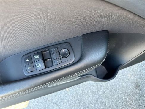 Used 2019 Dodge Challenger R/T w/ Driver Convenience Group image 20