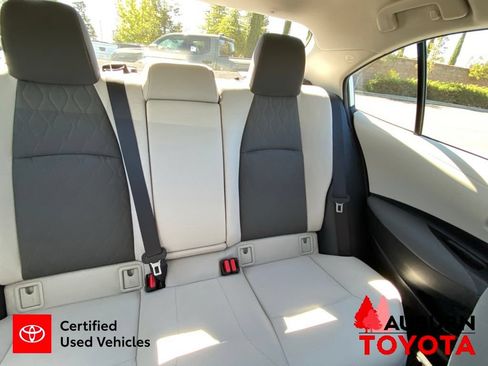 Certified 2020 Toyota Corolla LE FWD image 20