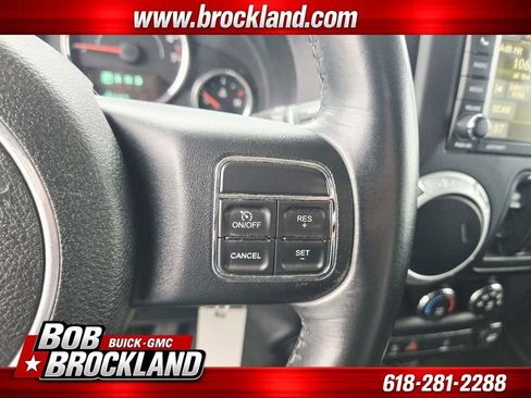 Used 2015 Jeep Wrangler Unlimited Sahara AWD/4WD image 23
