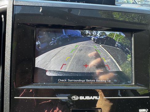 Used 2018 Subaru Crosstrek 2.0i Premium AWD/4WD image 31