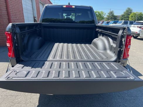 New 2026 RAM 1500 Big Horn AWD/4WD image 12