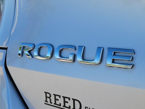 Certified 2020 Nissan Rogue S FWD image 11