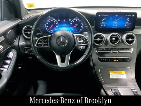 Used 2022 Mercedes-Benz GLC 300 GLC 300 image 8