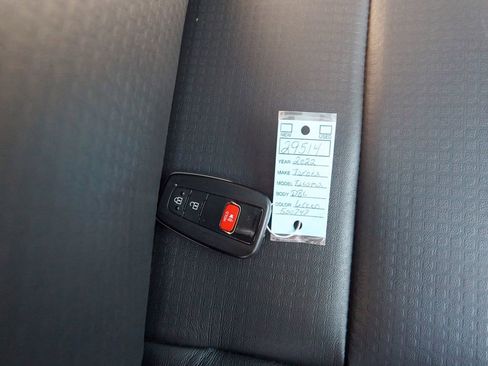 Used 2022 Toyota Tacoma TRD Off-Road w/ TRD Premium Off Road Package AWD/4WD image 35