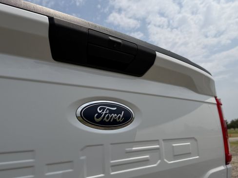 Used 2022 Ford F150 XL w/ Trailer Tow Package AWD/4WD image 6