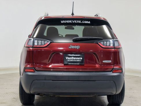 Used 2019 Jeep Cherokee Latitude Plus w/ Cold Weather Group FWD image 13
