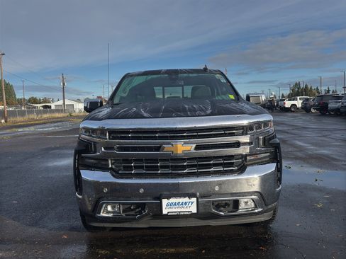 Used 2020 Chevrolet Silverado 1500 LTZ w/ LTZ Premium Package image 2