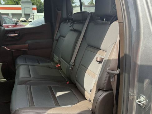 Used 2021 GMC Sierra 1500 Denali w/ Denali Premium Package AWD/4WD image 31