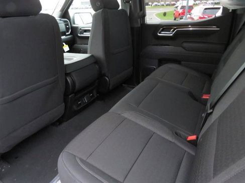 New 2026 Chevrolet Silverado 1500 LT image 18