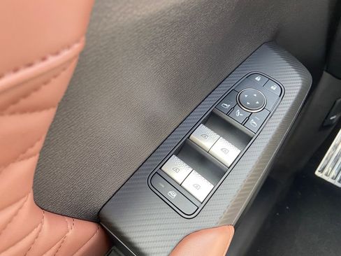 New 2026 Mitsubishi Outlander SEL image 15