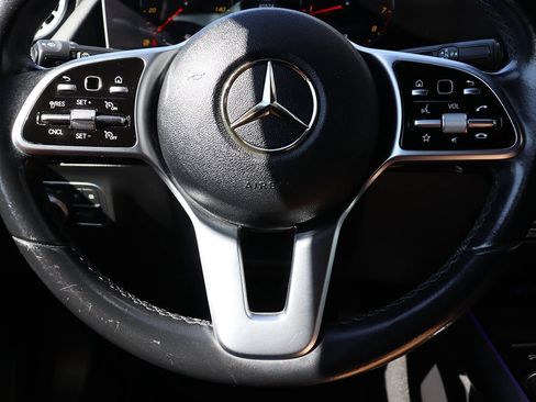 Used 2021 Mercedes-Benz GLA 250 w/ Premium Package image 55