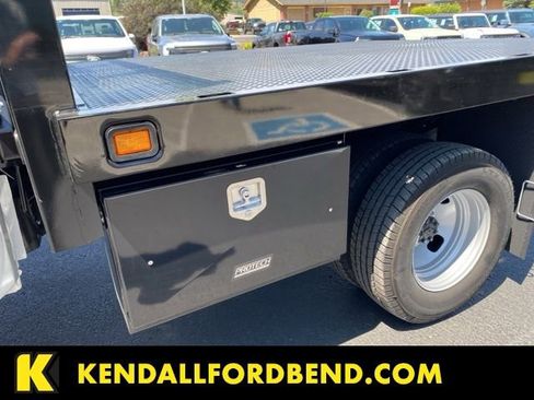 New 2025 Ford F350 XL w/ XL Chrome Package image 17