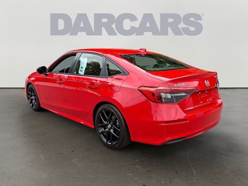 Used 2024 Honda Civic Sport image 4