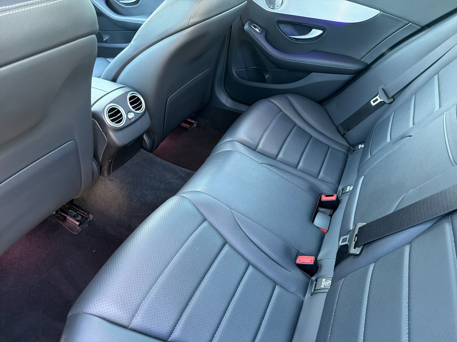 Used 2021 Mercedes-Benz C 300 Sedan image 11
