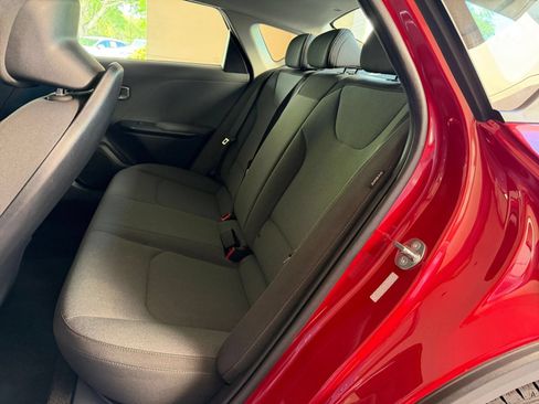 Used 2025 Kia K4 FWD image 21