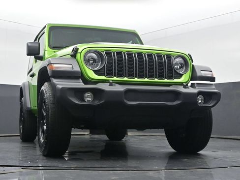 Used 2025 Jeep Wrangler Sport AWD/4WD image 50
