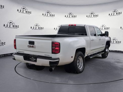 Used 2019 GMC Sierra 3500 Denali w/ Duramax Plus Package AWD/4WD image 5