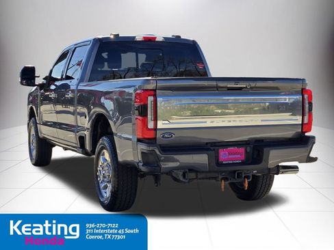Used 2024 Ford F250 Platinum w/ FX4 Off-Road Package image 8