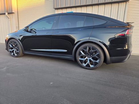 Used 2026 Tesla Model X AWD/4WD image 4