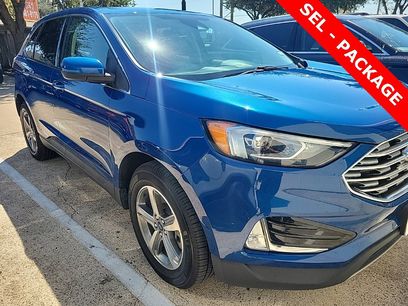 Used 2021 Ford Edge SEL w/ Convenience Package
