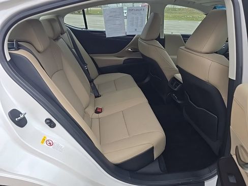 Used 2019 Lexus ES 350 Luxury image 26