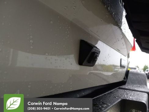 Used 2024 INEOS Grenadier Fieldmaster Edition image 29