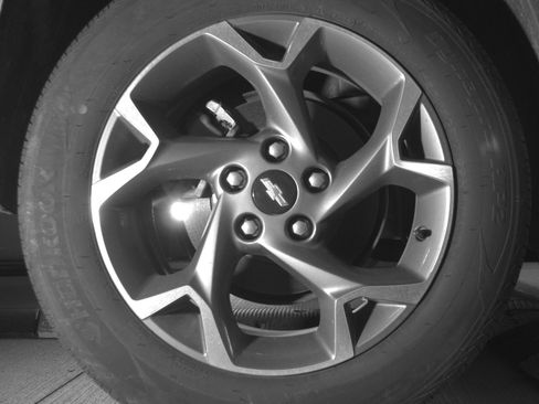 Used 2025 Chevrolet Trax LT w/ LT Convenience Package FWD image 15