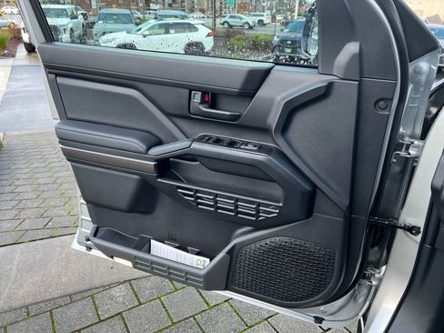 New 2025 Toyota 4Runner SR5 image 17