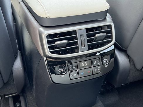 Certified 2025 Lexus RX 450h AWD w/ Luxury Package image 12