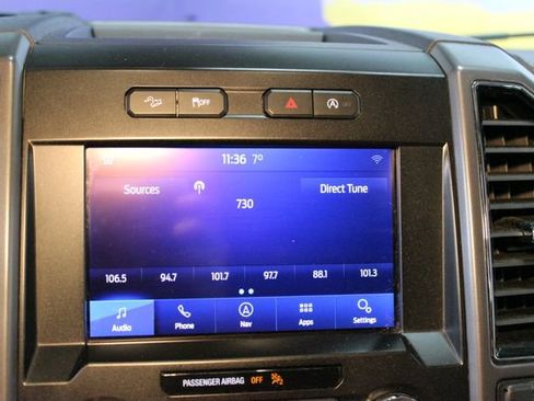 Used 2020 Ford F150 XLT w/ Equipment Group 302A Luxury AWD/4WD image 24