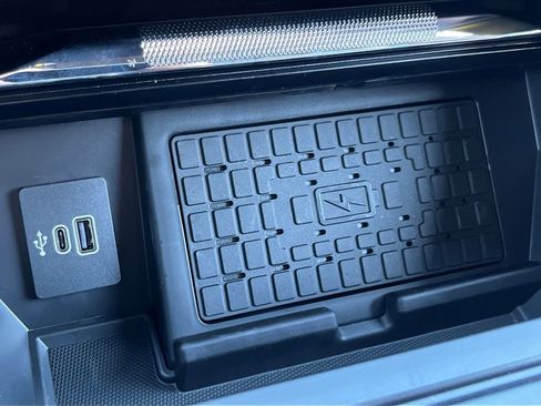 New 2025 Ford F150 Platinum AWD/4WD image 15