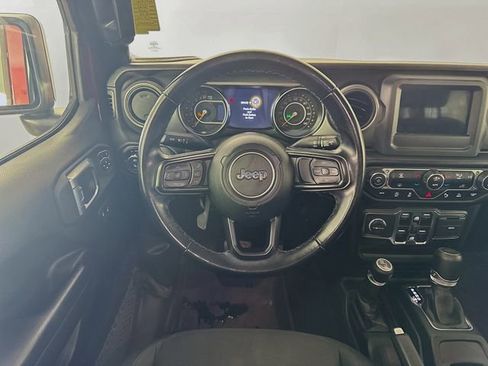 Used 2021 Jeep Gladiator Sport AWD/4WD image 25