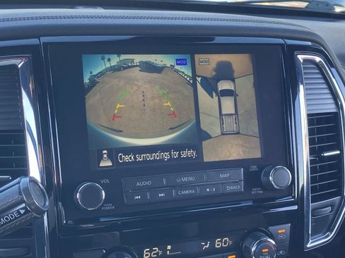 Used 2020 Nissan Titan Platinum Reserve w/ Moonroof Package image 27