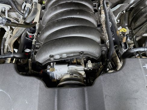 Used 2019 GMC Yukon SLT image 38