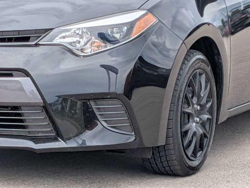 Used 2015 Toyota Corolla LE FWD image 10