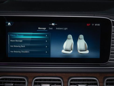 New 2026 Mercedes-Benz GLE 580 580 4MATIC® SUV image 16