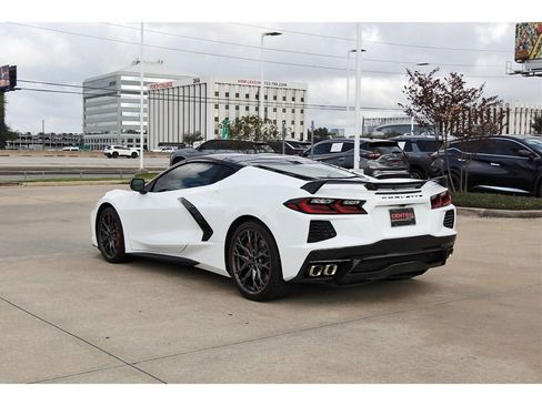Used 2023 Chevrolet Corvette Stingray Preferred Cpe w/ Z51 Performance Package image 4