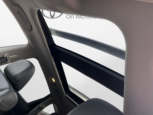 Used 2019 Nissan Murano Platinum FWD image 25