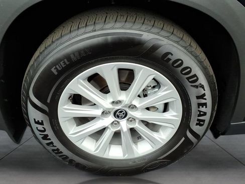 Used 2026 Toyota Grand Highlander AWD Hybrid image 31