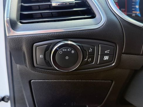 Used 2020 Ford Edge ST w/ Cold Weather Package AWD/4WD image 18