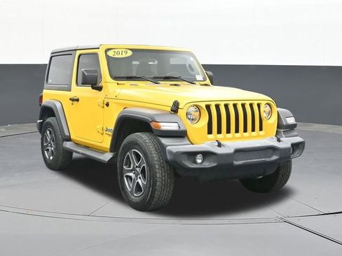 Used 2019 Jeep Wrangler Sport AWD/4WD image 23