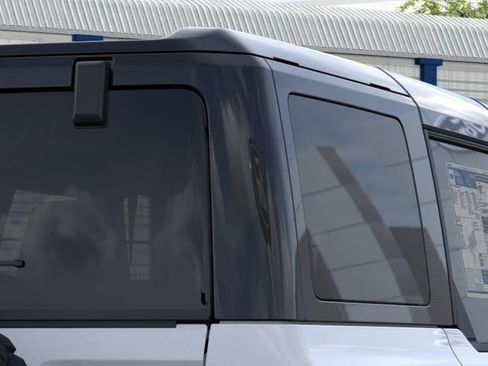 New 2025 Ford Bronco Badlands w/ Sasquatch Package image 25