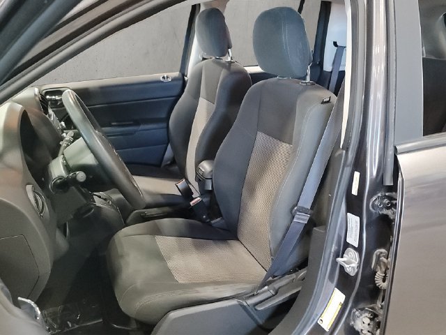 Used 2016 Jeep Compass Sport w/ Power Value Group AWD/4WD image 4