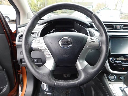 Used 2015 Nissan Murano Platinum w/ Platinum Technology Package AWD/4WD image 10