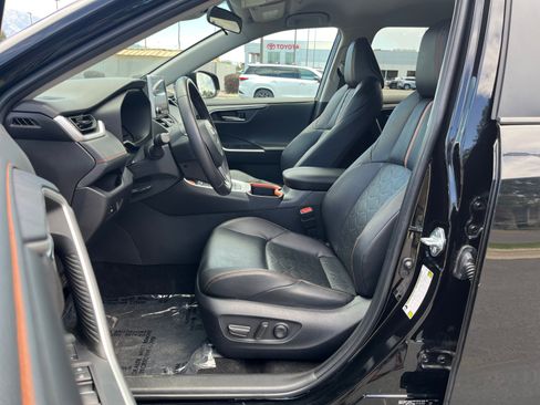 Used 2024 Toyota RAV4 Adventure AWD/4WD image 11