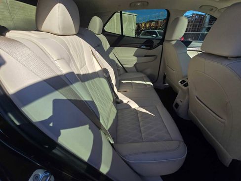 Used 2021 Buick Envision Avenir w/ Technology Package II image 14