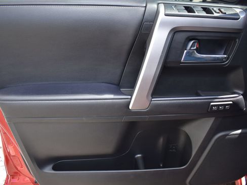 Certified 2023 Toyota 4Runner Limited AWD/4WD image 17